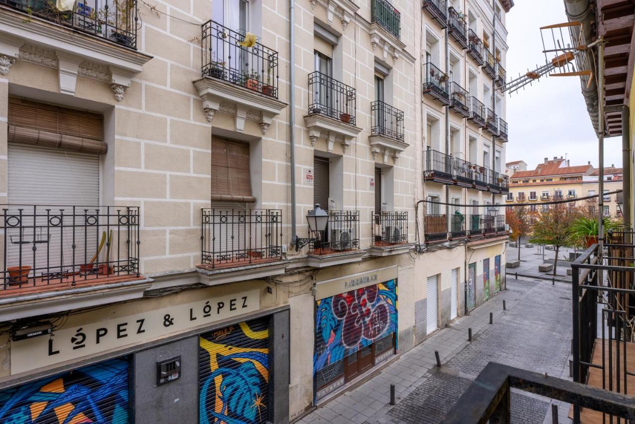 Ideal Hostel Madrid Exterior photo